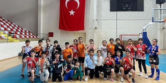 Avcılar Belediyesi Spor Kulübü Madalyaya Doymuyor