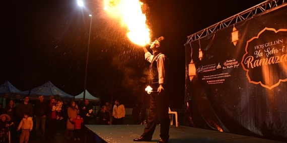 Kartepe'nin Çocuklarından Mutlusu Yok