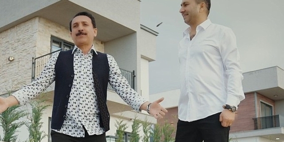Mehmet Çağlar ve Latif Doğan'dan Yılın Düeti: Çal Çal Oyna (Altın Kemer)