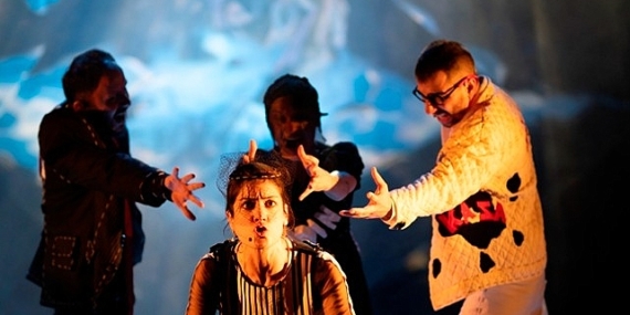 Nilüfer Kent Tiyatrosu yeni oyunla izleyici karşısında