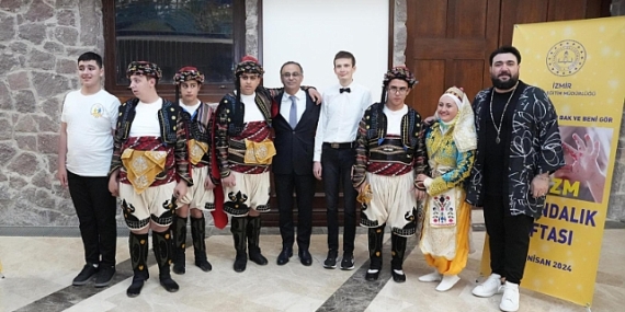 Otizm Farkındalık Haftasına Özel Çocukların Gösterisi Damga Vurdu