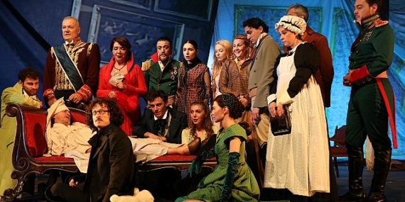 Şehir Tiyatroları “Savaş ve Barış" Oyunuyla Macarisran'da