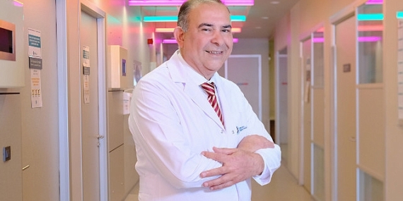 Uzmanlar uyarıyor! Kulaklarınıza bir şey sokmayın, temizlemeye çalışmayın!