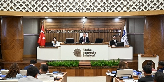 Antalya Büyükşehir ve ASAT’ın 2023 mali yılı kesin hesapları oy birliğiyle kabul edildi