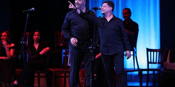 AŞT Tiyatroname ile tiyatroseverlere veda etti