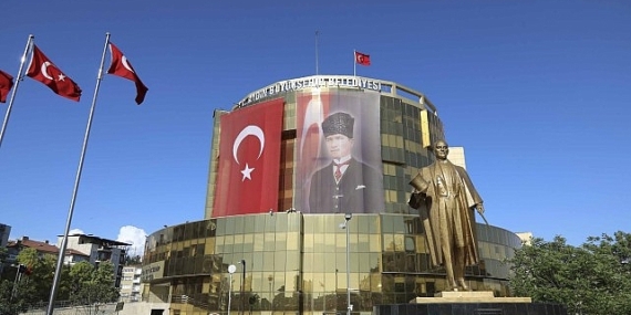 Aydın Büyükşehir Belediyesi Billboard ve Reklam Mecralarını Kendisi İşletecek