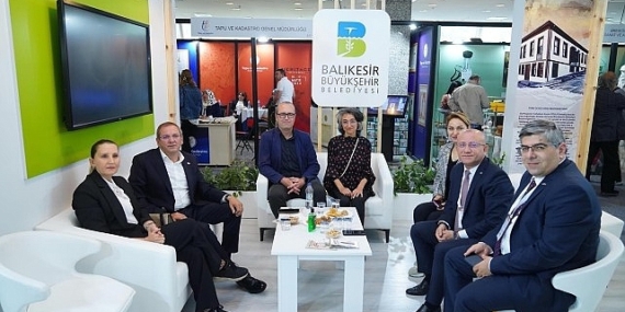 Ayvalık Belediye Başkanı Mesut Mesut Ergin, Uluslararası Konferansta UNESCO Dünya Mirası Süreci’ni anlattı