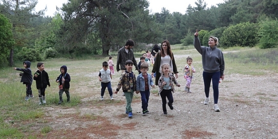 Bayraklı’da çocuklar yerinde öğreniyor