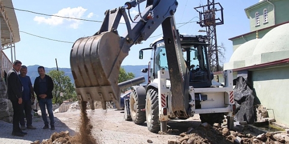 Burhaniye Belediyesi Eşit Hizmet Anlayışıyla Çalışmalarını Sürdürüyor