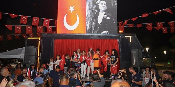 Çeşme’de 19 Mayıs’ta muhteşem kutlama