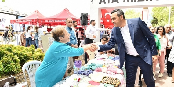 Çiğli Belediyesi’nden Anneler Günü Kermesi