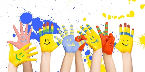 Çocuklar için ’Minik Eller Akrilik Boyama Atölyesi’  Trump Art Gallery’de