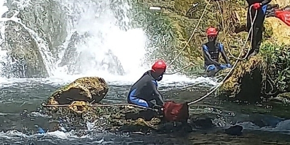 Düden Şelalesi temizleniyor