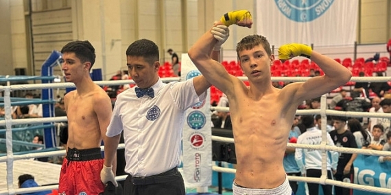 Efes Selçuk Belediyesi’nin desteğiyle 1. Uluslararası Akdeniz Kickboks Şampiyonası’na katılan Efes Selçuklu sporcular, büyük bir başarıyla ilçeye döndüler