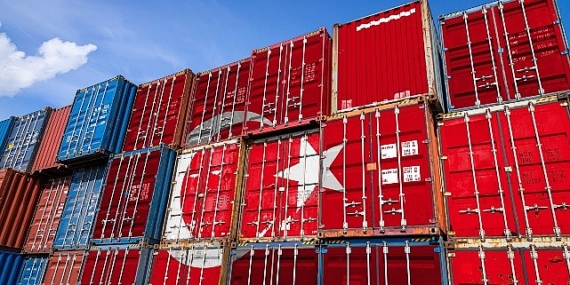 Ege İhracatçı Birlikleri'nden Nisan ayında 1 milyar 360 milyon dolarlık ihracat