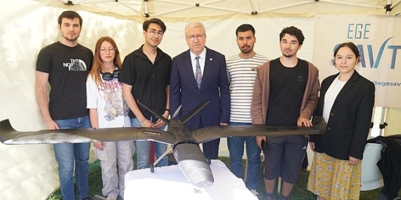 Egeli gençlerin tasarladığı İHA,  TEKNOFEST’te havalanacak