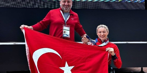 “Hamide Doğangün’den Dünya Şampiyonası’nda 3 bronz madalya”