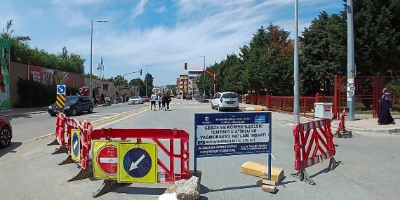 İSU, Tuzla Caddesi’ne 740 Metre Yeni Yağmur Suyu Hattı Yapıyor