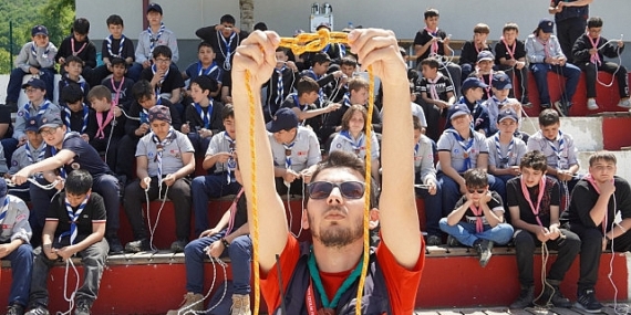 Kağıtsporlu İzciler yaparak yaşayarak öğrendi