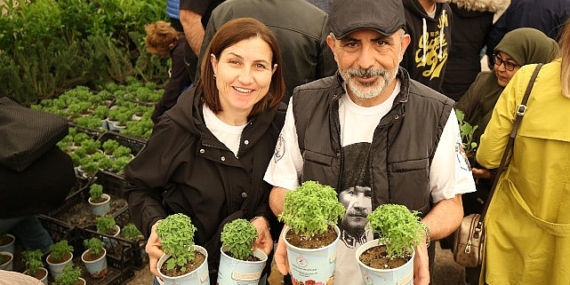 Karşıyaka Çiçek Festivali 17 Mayıs’ta kapılarını açıyor