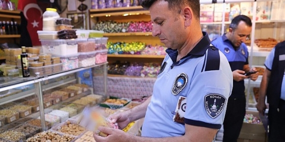 Konak’ta işyerlerine hem denetim hem bilgilendirme