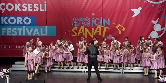 Lüleburgaz Belediyesi Sevgi Korosu’ndan 2 ödül birden!