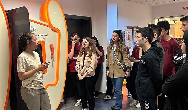 Nilüfer Belediyesi’nden öğrencilere afet ve acil durum eğitimi