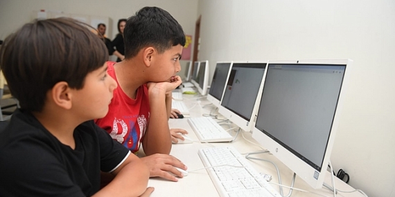 Yenişehir Belediyesinin atölye temelli eğitimleri devam ediyor