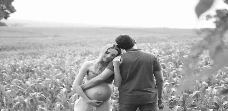 Hamilelikte Yaz Aylarında Dikkat Edilmesi Gerekenler