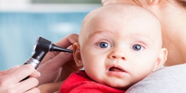 Orta Kulak İltihabı: Nedenleri, Belirtileri ve Tedavi Yöntemleri