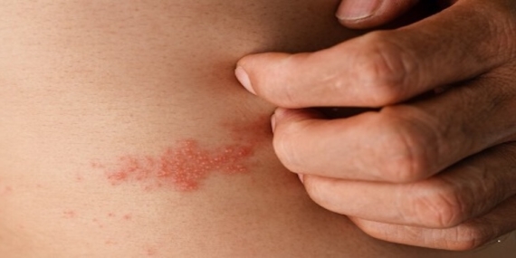 Altın Takmak Cilde veya Hormonlara Zarar Verir mi? Erkekler İçin Rehber