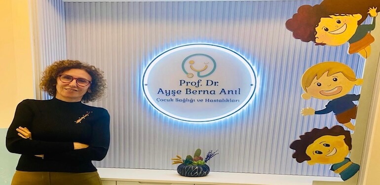 İzmir Çocuk Doktoru Arayışında Güvenilir Bir İsim: Prof. Dr. Ayşe Berna Anıl